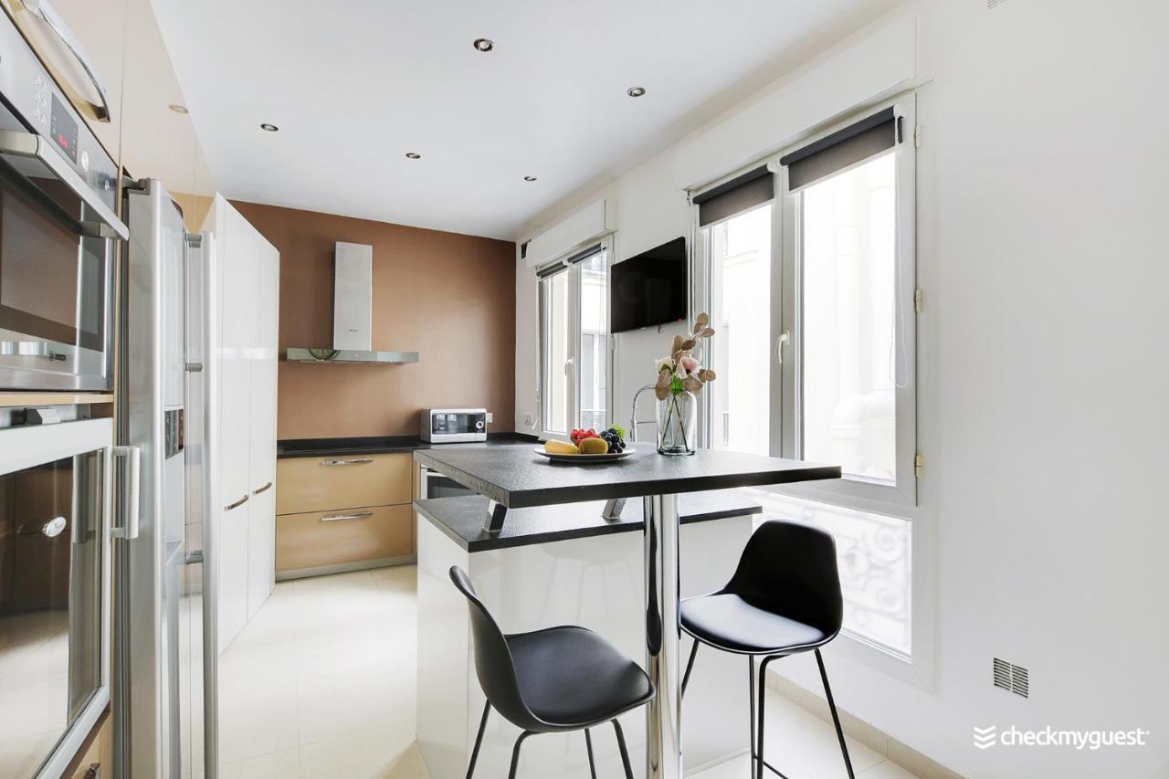 Fancy Apartment - 2Br-6P - Gare De L'Est Parijs Buitenkant foto