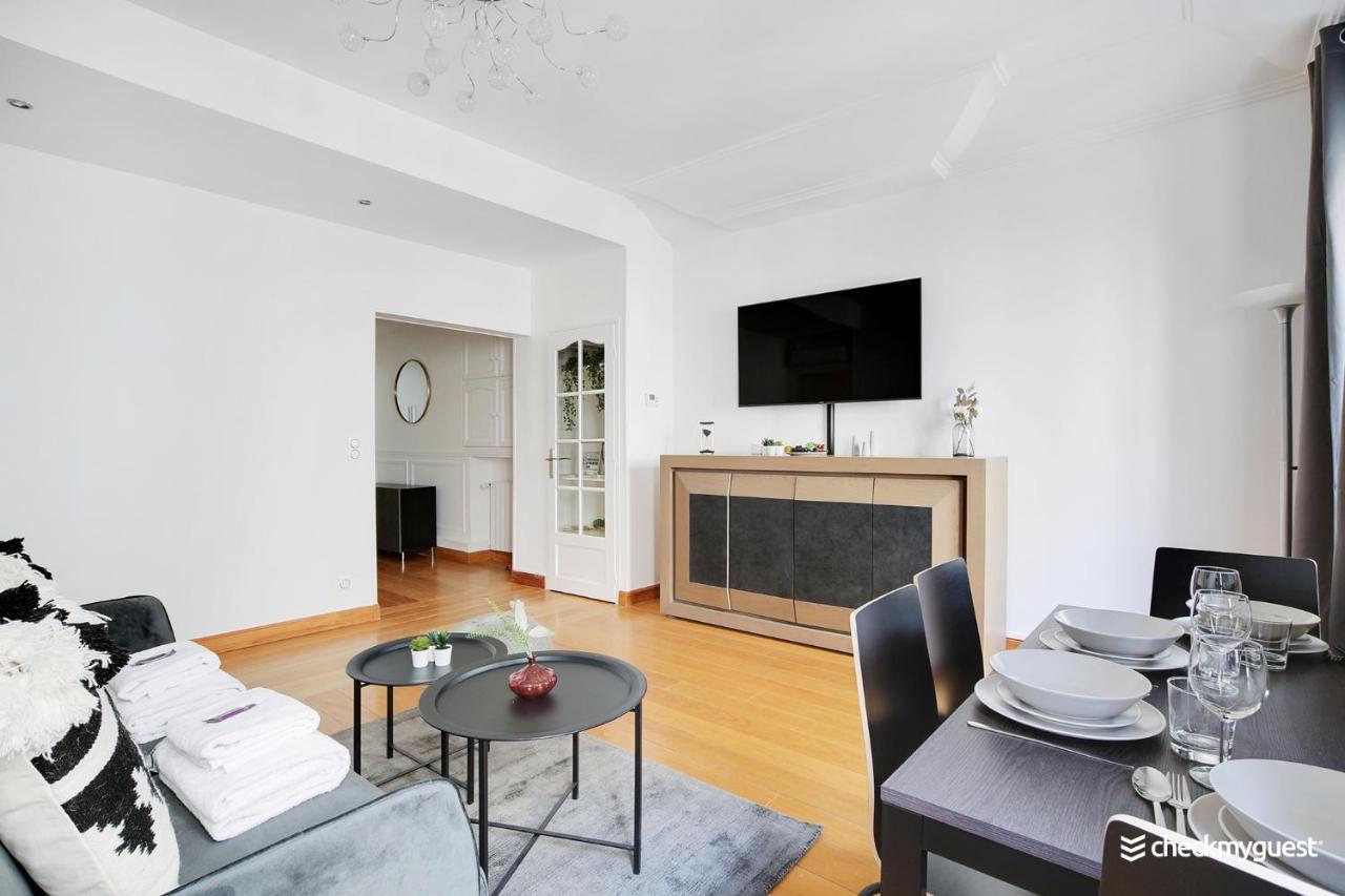 Fancy Apartment - 2Br-6P - Gare De L'Est Parijs Buitenkant foto