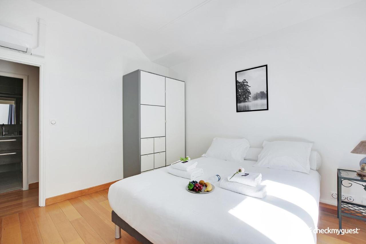 Fancy Apartment - 2Br-6P - Gare De L'Est Parijs Buitenkant foto